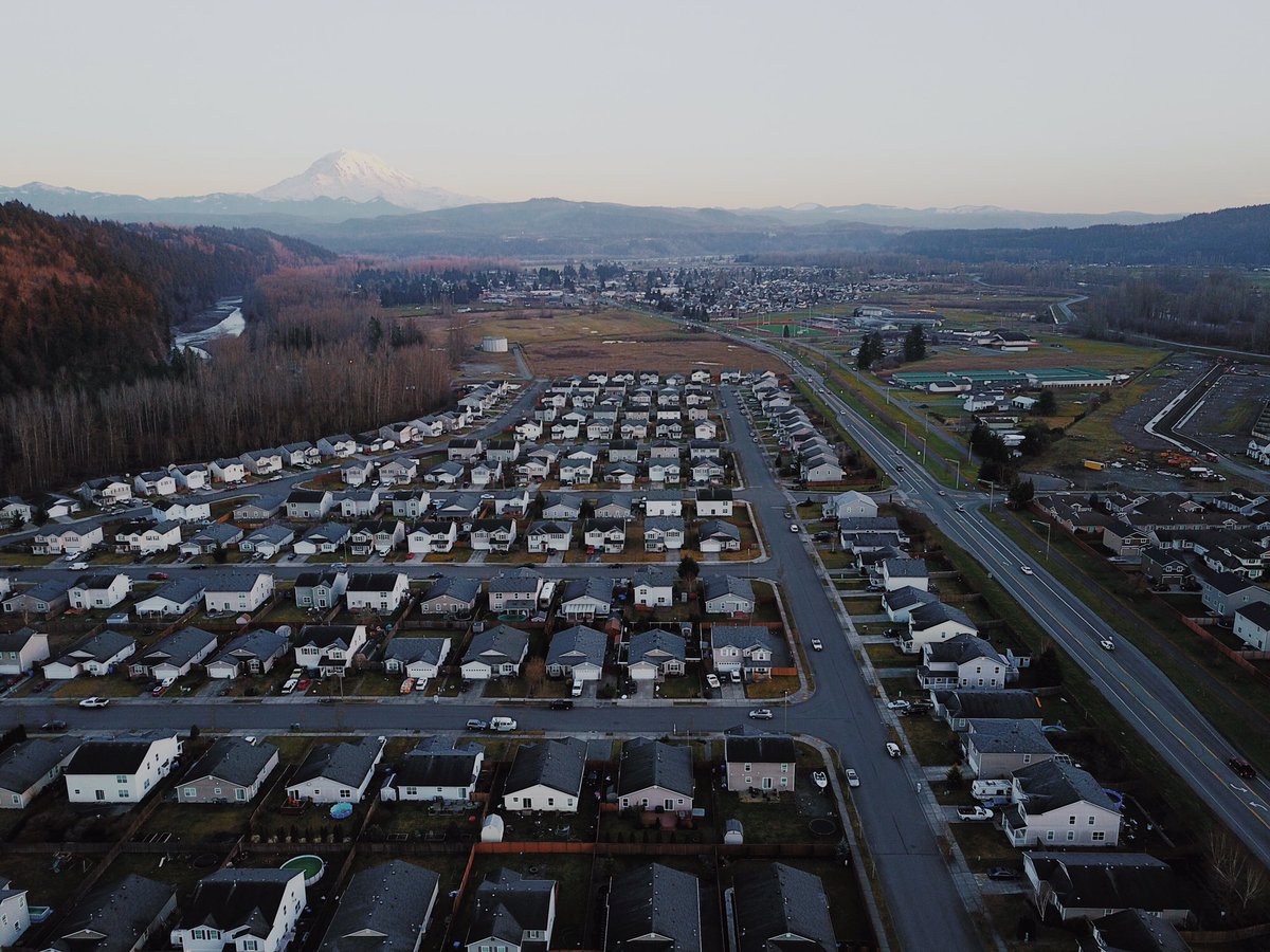 CameronLeeA's tweet photo. Orting from above https://t.co/O8LwENLpet