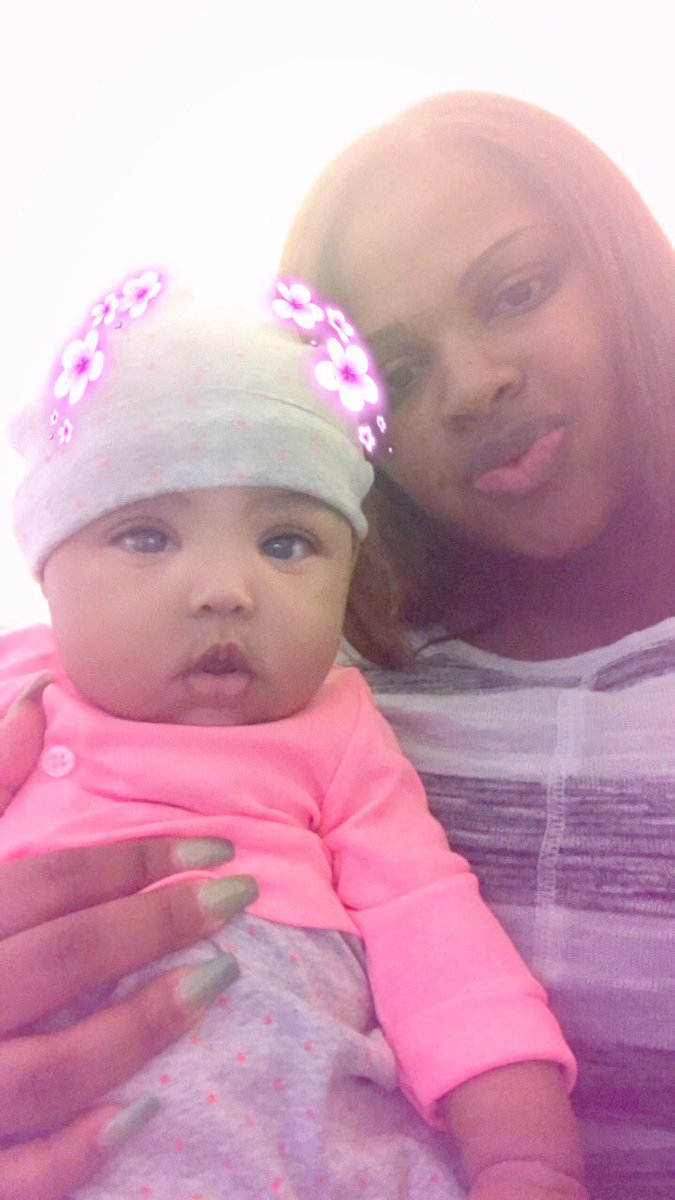 Real_FirstLady's tweet image. Our bond can NEVER be broken #MotherDaughterTime