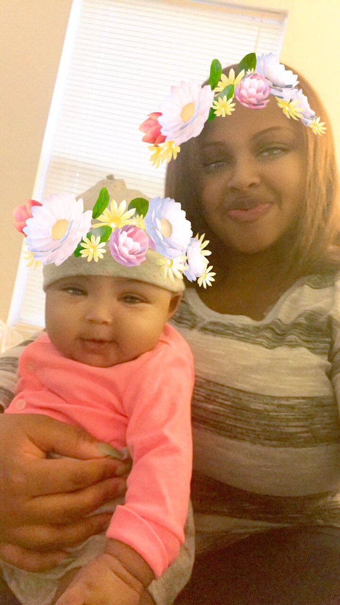 Real_FirstLady's tweet image. Our bond can NEVER be broken #MotherDaughterTime