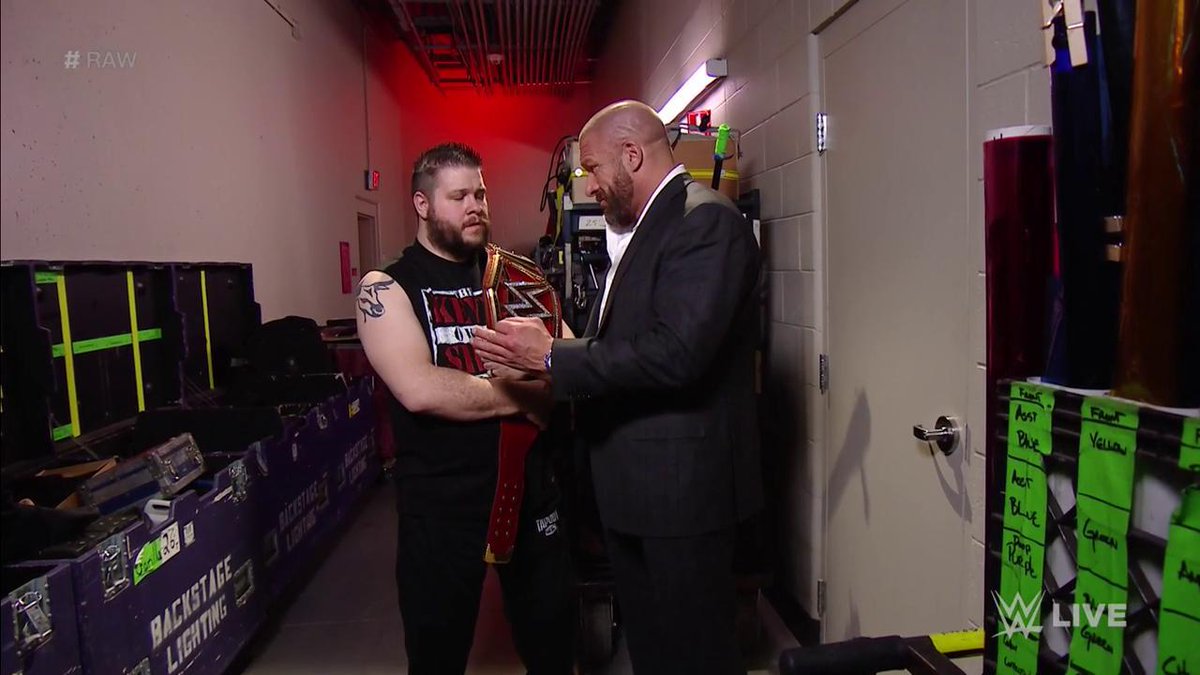 WWEUniverse's tweet photo. Love to by a fly on the wall in THIS hallway... #RAW @TripleH @FightOwensFight https://t.co/EM4K0y5RcT