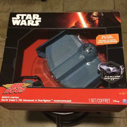 serge92105's tweet photo. For sale for $45 on @close5! New in box-Air Hogs remote controlled Star Wars Darth Vader… https://t.co/qN0G5quCEt https://t.co/u3V3kg4fGu