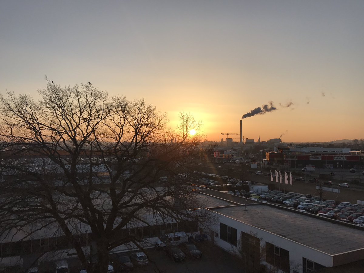 Time to get ready for #sqlkonferenz #sqlpass_de with <a href="/FrankErzfeld/">Frank Erzfeld</a>