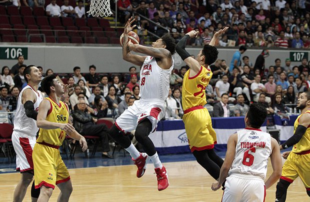 MBDODP's tweet photo. Limping #JoeDevance willing to play through pain, sacrifice again for a Ginebra win https://t.co/D7v1ApnJLe https://t.co/r1OaQBOR08