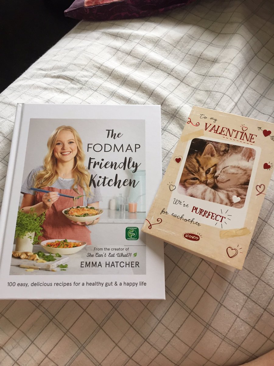 OedipusMum's tweet photo. Best valentine's pressie.  Looking forward to trying the recipes out, yum.  @shecanteatwhat #holidaysinwhangamata #lowfodmap https://t.co/3ZrxYhD2hV