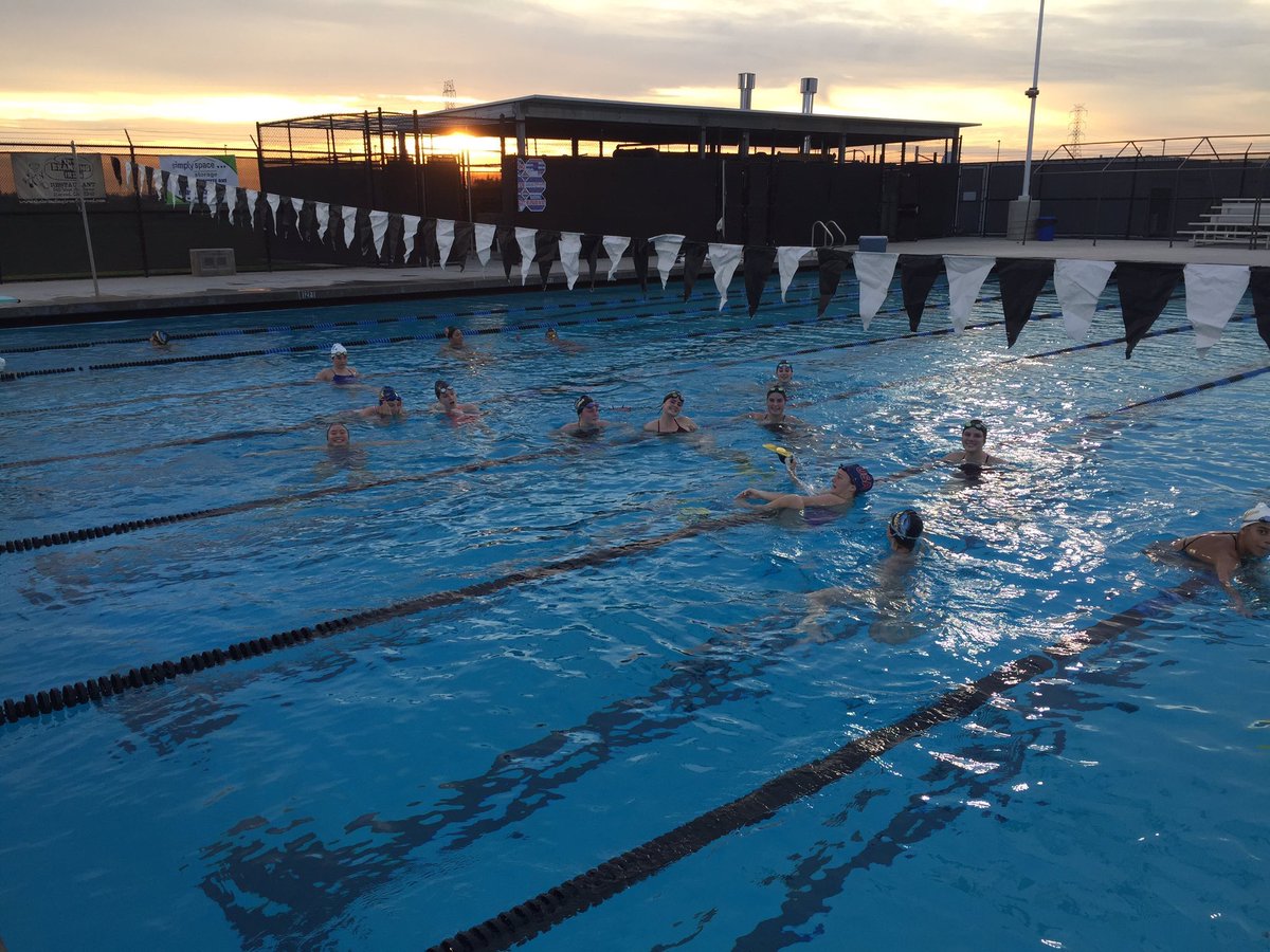 ECHSAquatics's tweet photo. Varsity and JV girls swim team takes no days off! Here comes the second week of practices! 💛💙 https://t.co/F976SNKthR