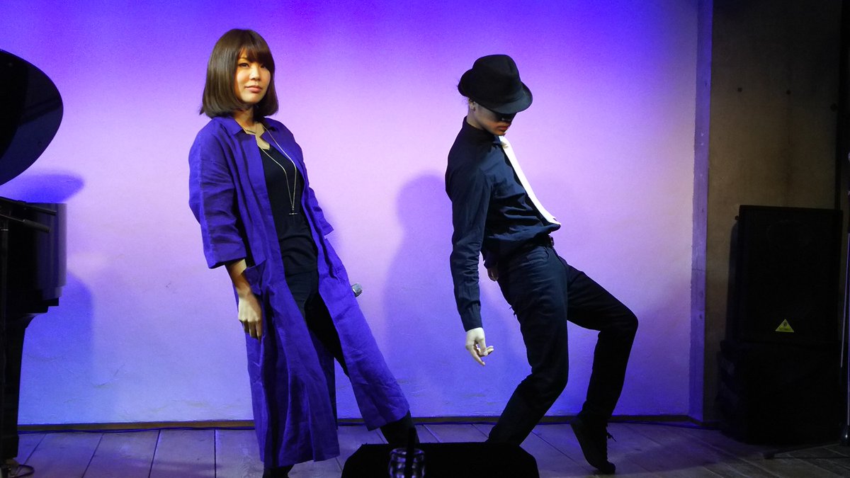 NKD96twi's tweet photo. 2月12日at下北沢「音倉」
MAAMIさんのライブに行って来ました
曲も歌もダンス、良かった!
物販は、写真とカンバッチをGet!
楽しかったよ(^_^)/
特典 「じゃがりこ」 お宝に〜(^^)v
#酒ドル #まあみ #maami #start4 https://t.co/npHfX9KfwH