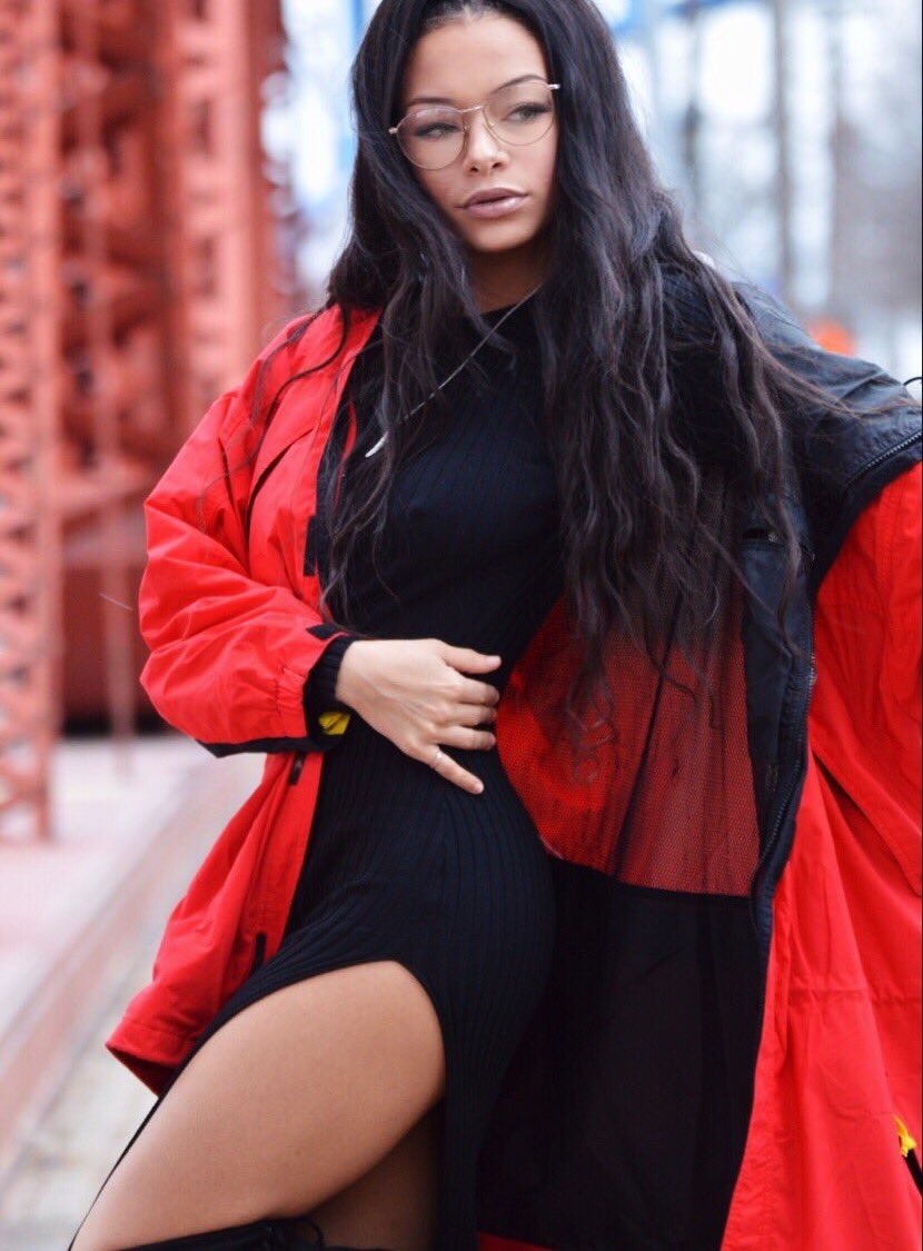OnlyCastings's tweet photo. The Collective welcomes our newest model @kikeytomyheart to our Women's Division 💫♥️ #CollectiveCasting https://t.co/lRv6RRtYLn