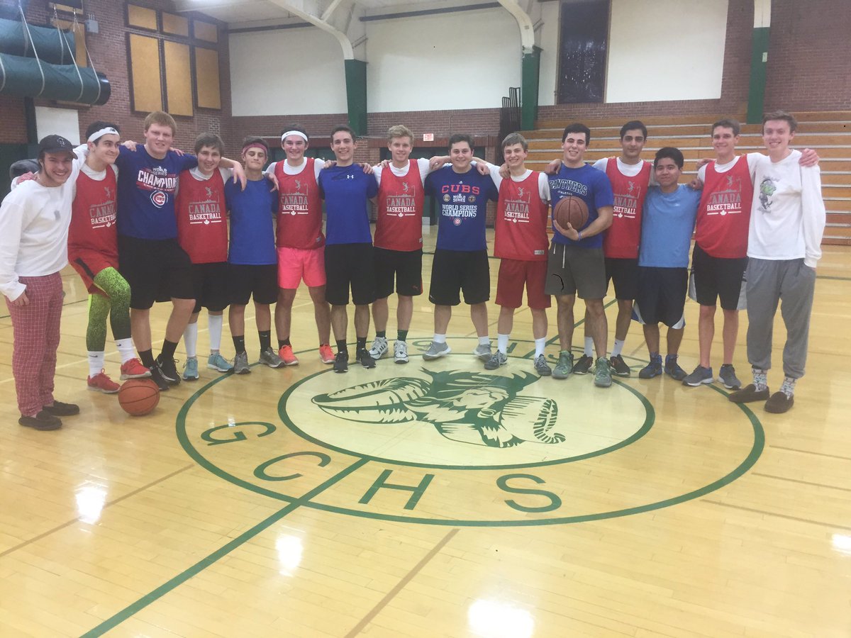 AirCanadaBall17's tweet image. Perfect way to finish the regular season. Great team. Great personalities. Great people. It was an honor to share the court with you boys.