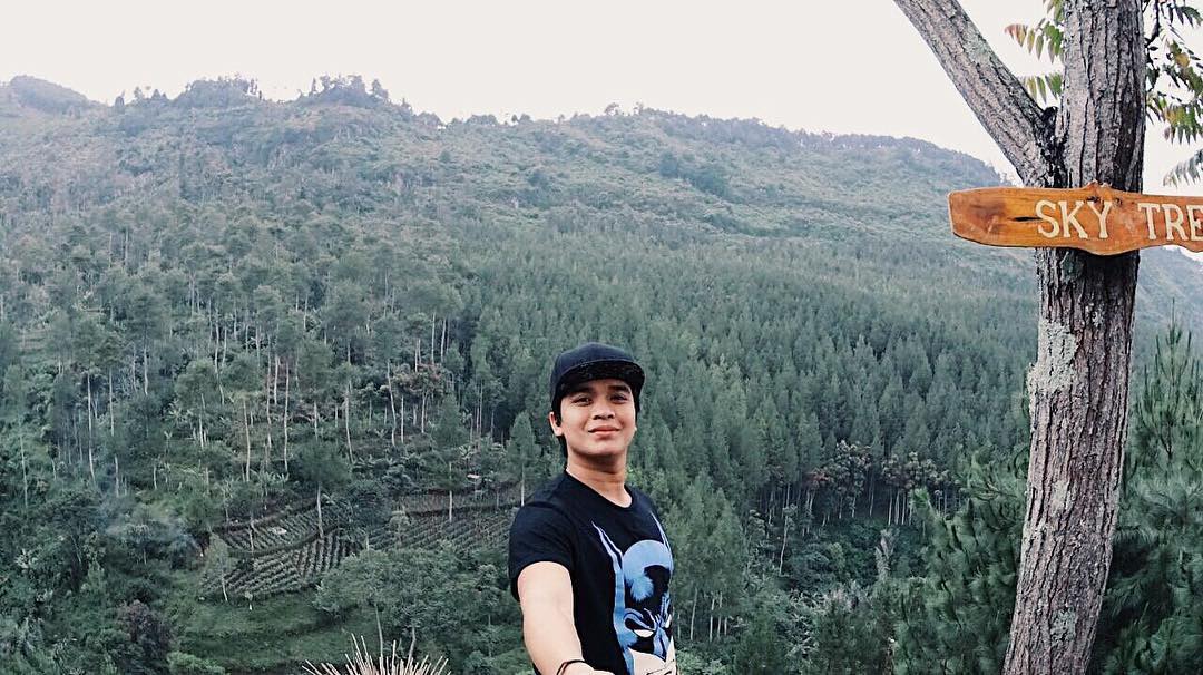 Selamat hari kasih sayang...
Kita sayang bang billy .. ❤❤😘 <a href="/bangbily/">Billy Syahputra</a>  #harikasihsayang #bangbilly #ababil #cmi