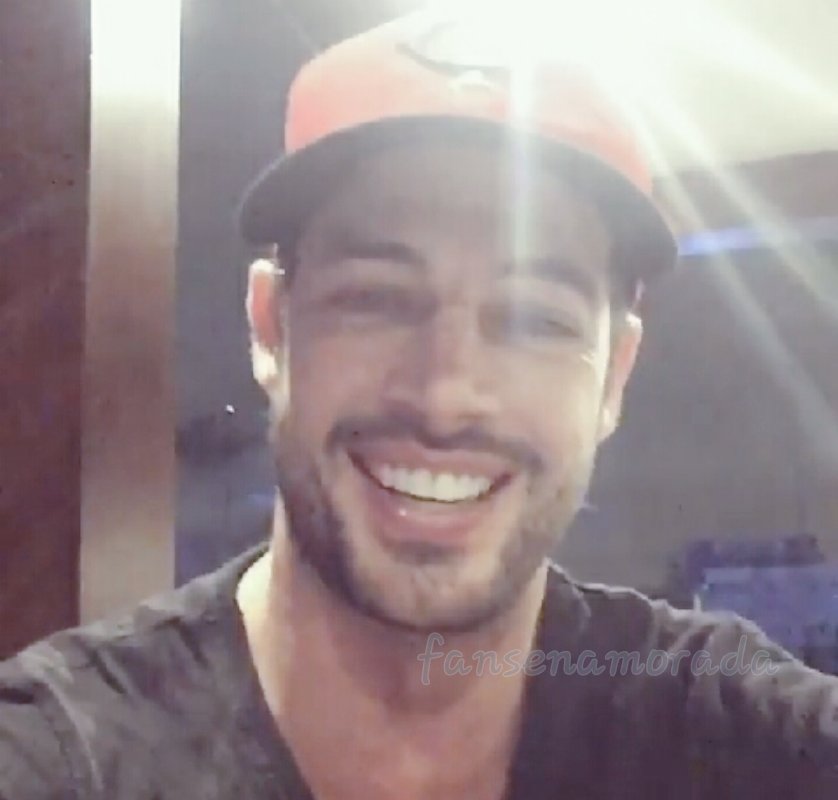 #HoyMasQueNuncaFansEnamoradaDeWL 😍
#FelizDiaAmorDeMiVida <a href="/willylevy29/">William Levy</a> #TrAmo ❤