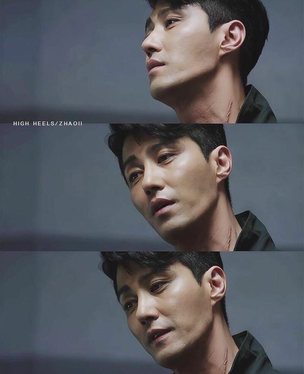 2. 차승원은 원래 쌍꺼풀이 없었으나, 2009년을 기점으로(아마도) 왼쪽 눈에 쌍꺼풀이 꽤 짙게 생겼다. 사진은 2009년 드라마 '시티홀', 2008년 영화...