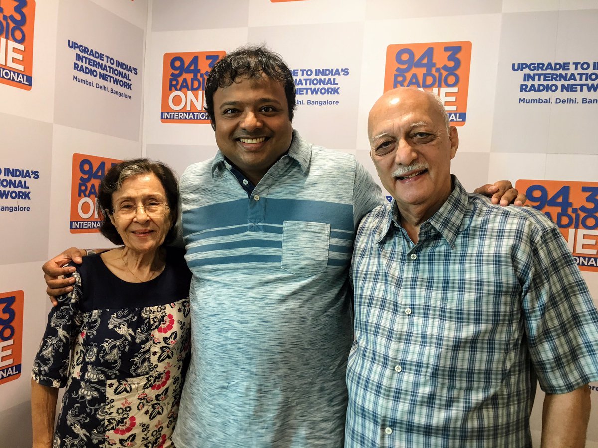 HrishiKay's tweet photo. Legends all! #LaughterInTheHouse returns! 2 shows in april&1 on Feb 19 @NCPAMumbai #Tata heres #BomiDotiwala #Munnabhai fame& #RubyPatel now https://t.co/IhRxT5Xkps
