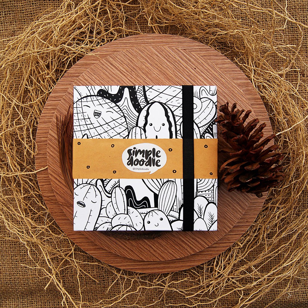 simple_doodle's tweet photo. 》ＮＥＷ  ＰＲＯＤＵＣＴ《
.
by SIMPLE DOODLE
- Creative Land -
.
Handmade Square Notebook 📕
🌵 CACTUS
.
ʟɪᴍɪᴛᴇᴅ ᴇᴅɪᴛɪᴏɴ
.
#SimpleDoodle #handmedz https://t.co/NLc7g1bqgR