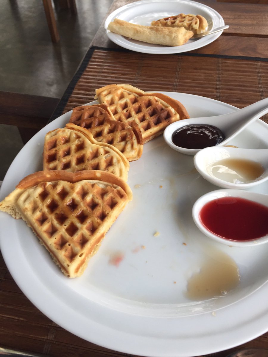 Floros_C's tweet photo. This is the kind of guy I am #romantic, not any kind of waffle.... heart ❤️ for my wife...I don't do half measure xx https://t.co/0bXZF5KUDF