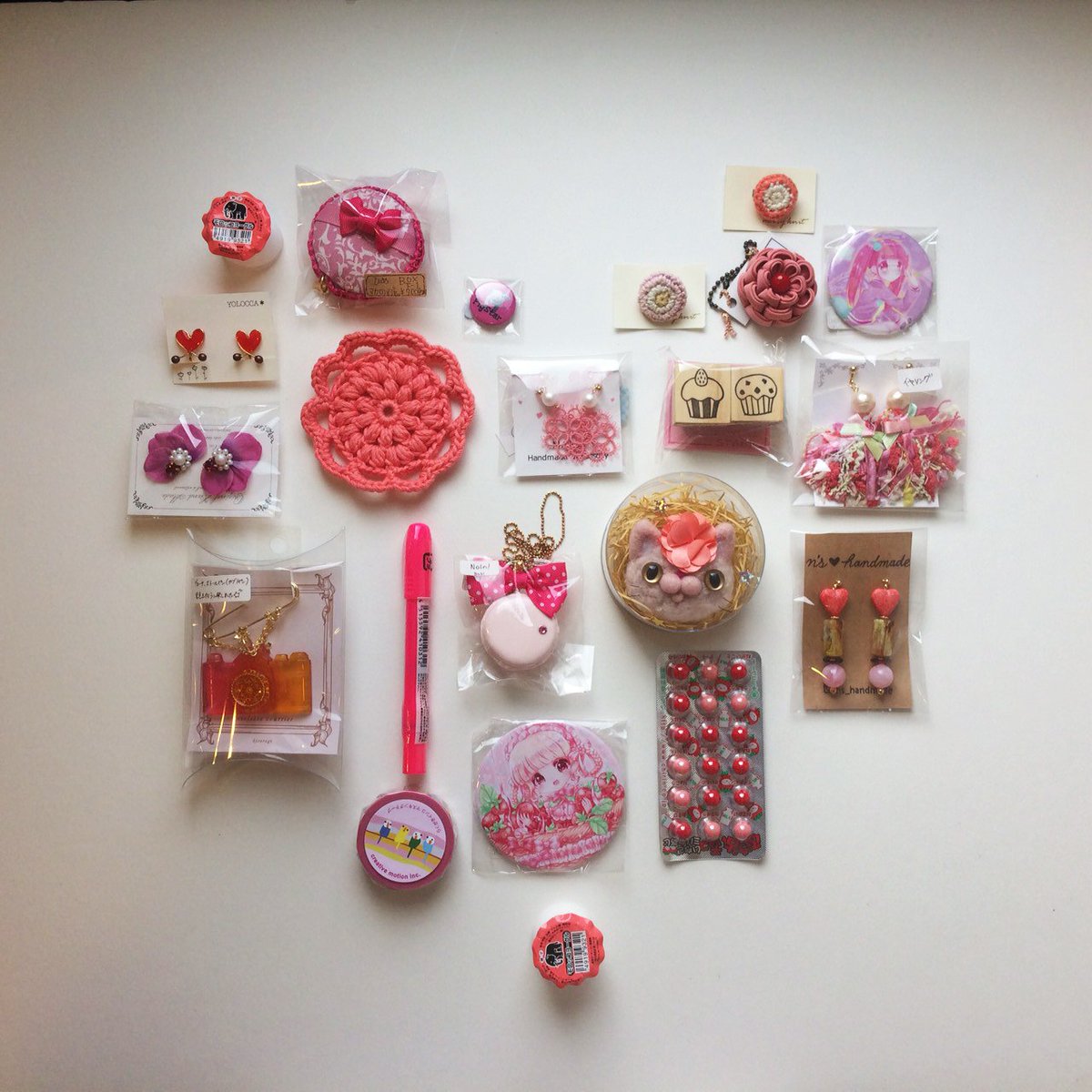 happy Valentine♥

<a href="/marikoknitting/">MARI💙💛</a> 
@la_petit_chou 

#handmade
#雑貨屋