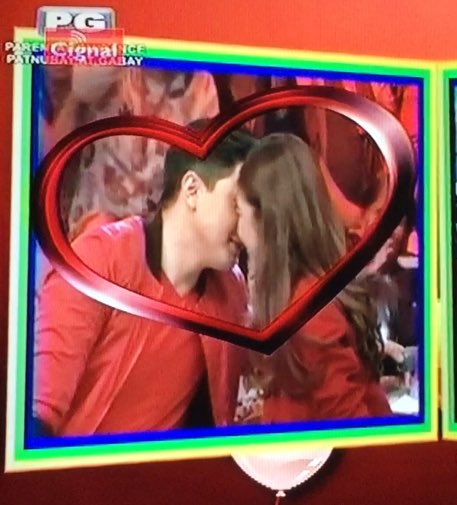 TropALDUBZAMBO's tweet photo. I push nyo nga 😁

#DTBYFullTrailerOn24Oras 
#ALDUBEBHappyHearts 
@TropALDUB https://t.co/BeLKNHSmYx