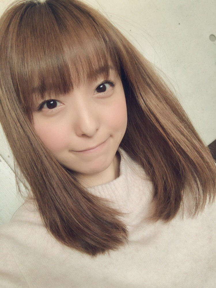 加藤英美里 A Twitter Akekodao ええっ ちょっと顔丸くなってお恥ずかしいですわ Twitter