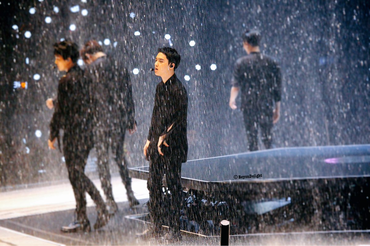 BDelight6124's tweet photo. 201702112 EXO'rDium in HongKong ☔️✨#Kyungsoo #경수 https://t.co/OmtChz3rHb