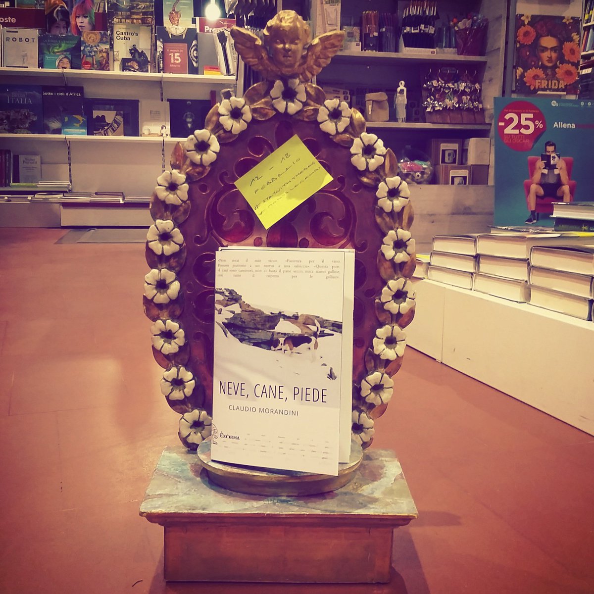 La #rivoluzionegentile di #moduslegendi è un atto d'amore.
A #sanvalentino, #staywiththedog and buy #nevecanepiede di #claudiomorandini <3