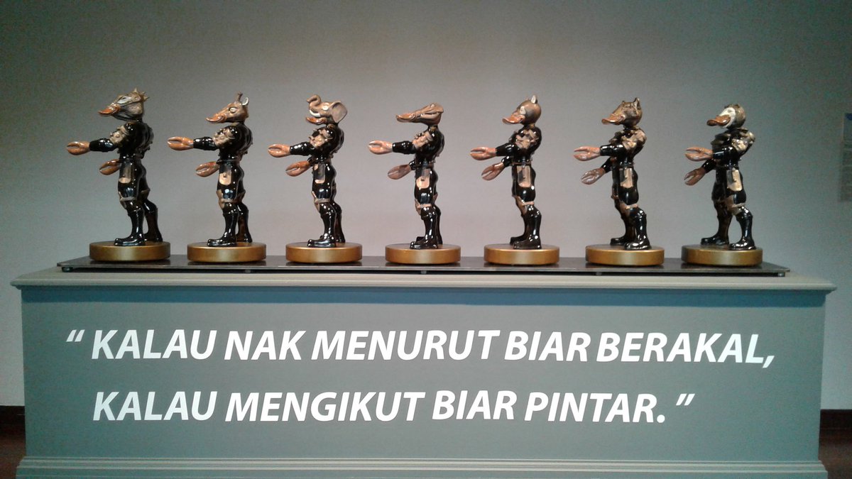Terkapardikapar's tweet photo. Karya Mohd Al khuzairie Ali #BMS16 https://t.co/Luk34oGSgK