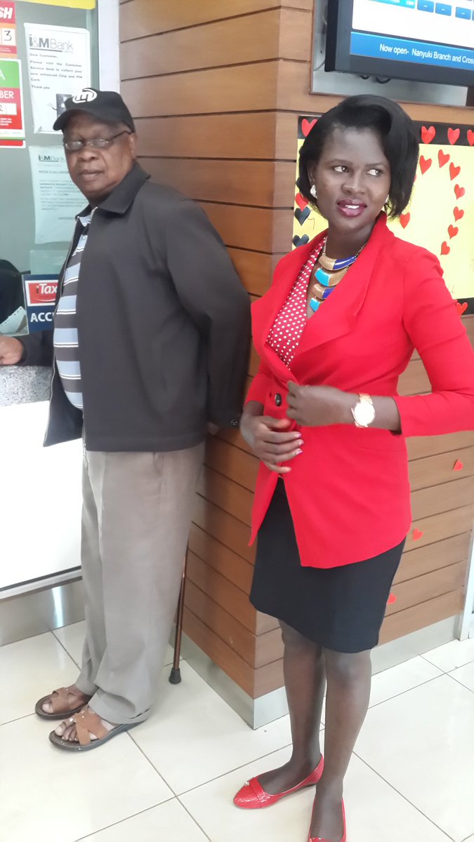 kyeujnr's tweet photo. Sharing the love @imbankke #ThikaBranch #IMLove https://t.co/wbwCSyDe87