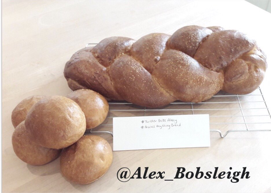 Rob_C_Allen's tweet photo. Is this to be the final #Bread bake of the #ProvesAnythingBread challenge, or is anyone about to take one out of the oven? #TwitterBakeAlong https://t.co/49E1KYZ5Hg