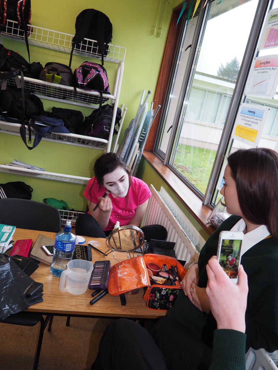 businessmadefun's tweet photo. @junkkouture models getting ready for photo shoot @StClaresHomeEc @NoBordersBank https://t.co/E72D2oGjdR