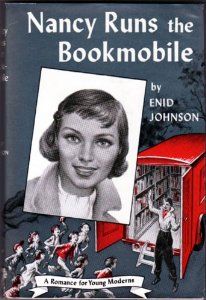 hull_libraries's tweet photo. A romance for "young moderns", whoever they are! #LibraryRomance https://t.co/PUo6giSBis
