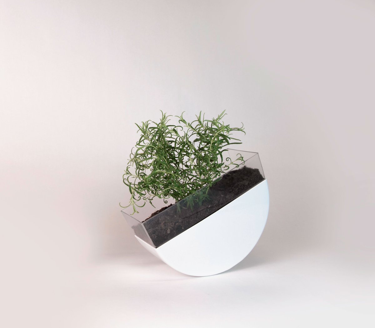 calumrossAT's tweet photo. University of Gävle students Give In For Green at #Greenhouse #2017sff - read about the projects on @ARTSTHREAD https://t.co/KNwAJBMUzU https://t.co/CQzuPDRJ0l