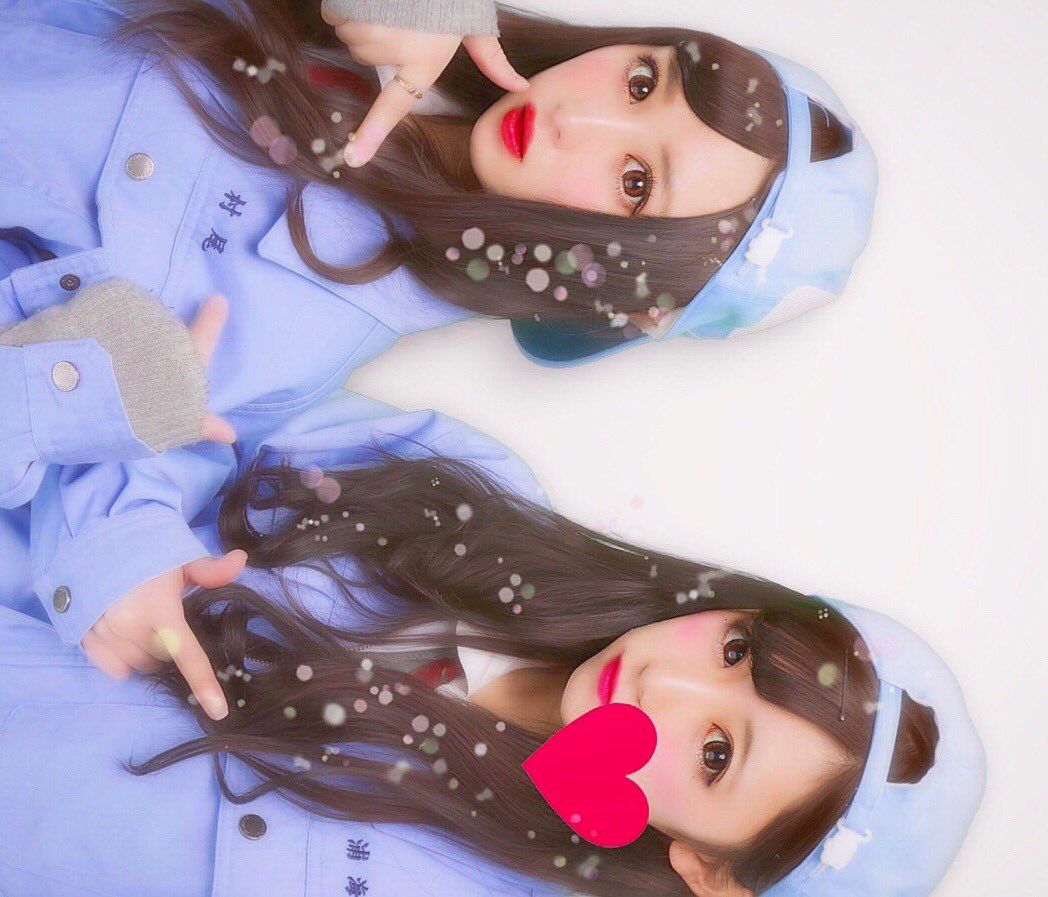 chipi_gal's tweet photo. 🍅🍆ちぴきゅん🍈🌽
とりあえず楽しすぎたw
バランスのとれなささな😂
おんぶ好きだわw

#農業ガール
#作業服
#おんぶ
#ちび同士
#3年間共に過ごした
#3年間ありがとう
#snow最高かよ
#バレンタインなのに…w https://t.co/wbBa4WlTJT