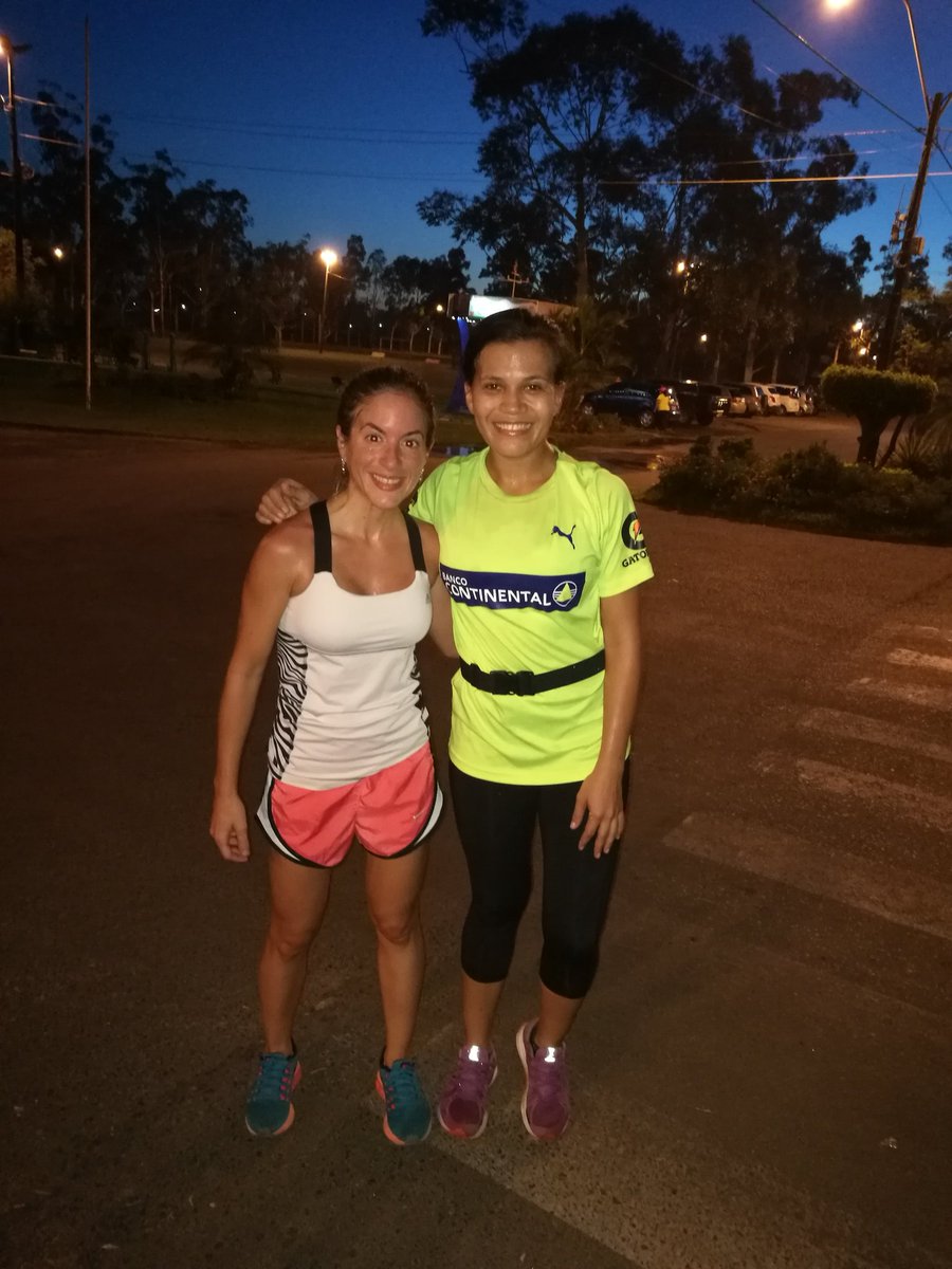 eugeperoni's tweet photo. Que mejor que empezar el día haciendo lo que uno ama #11km #52min #runner #runners @eli_castellano1 #loveday https://t.co/x0kweY7WNZ