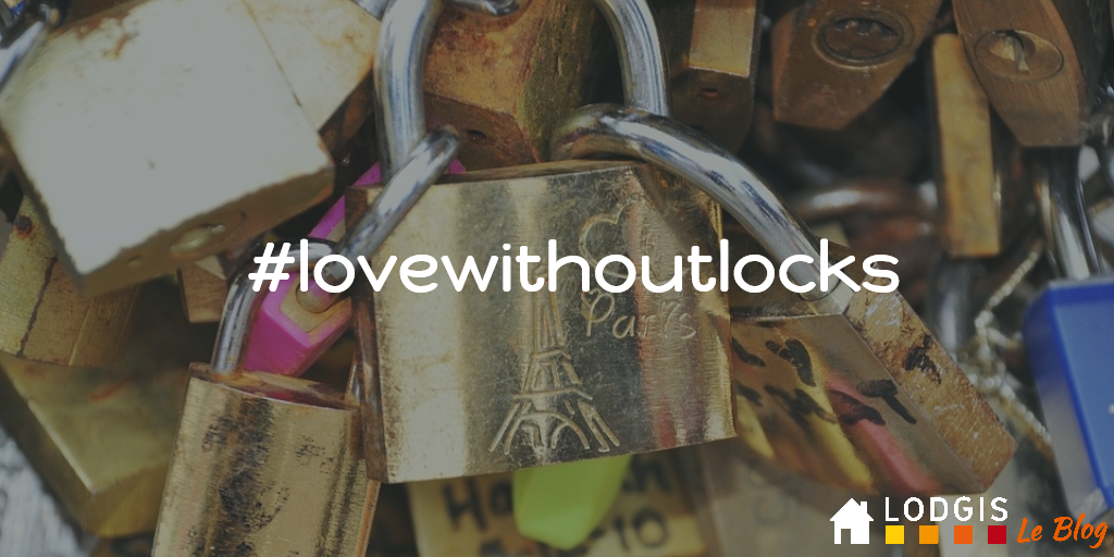Lodgis's tweet photo. #ValentinesDay in the world’s most romantic city… #Paris #lovewithoutlocks https://t.co/zk9Ijh6Wxn