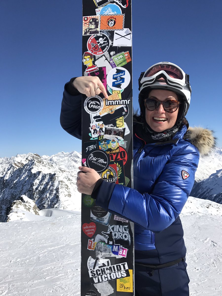 immmr conquers the Alps 😎👍🖤#telekomwall <a href="/deutschetelekom/">Deutsche Telekom</a> <a href="/telekomwall/">Telekomwall</a> <a href="/immmr/">immmr</a> #valentinesdayspecial ♥️<a href="/soeldencom/">Sölden / Soelden</a>