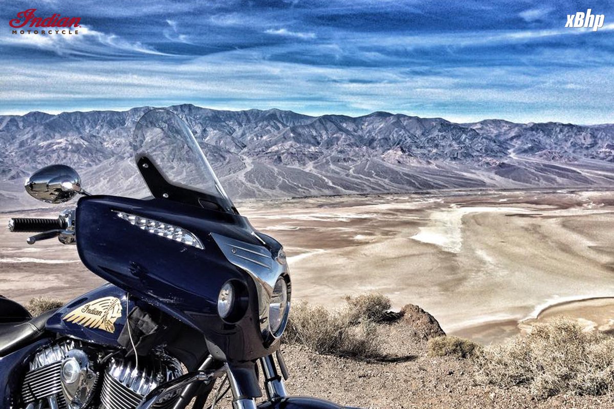 xBhp's tweet photo. Every day is a good day for a Ride. @indianmotocycle  #Chieftain https://t.co/4wKSczxUFB
