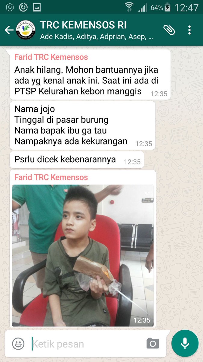 TMC Polda Metro Jaya (@tmcpoldametro) on Twitter photo Ditemukan seorang anak atas nama Jojo 7 tahun, saat ini di PTSP Kebon Manggis. Bagi keluarga mohon hubungi: <a href="/DinsosDKI1/">Dinsos DKI Jakarta</a> atau <a href="/TRC_Kemensos/">TRC Kemensos RI</a> Ditemukan seorang anak atas nama Jojo 7 tahun, saat ini di PTSP Kebon Manggis. Bagi keluarga mohon hubungi: <a href="/DinsosDKI1/">Dinsos DKI Jakarta</a> atau <a href="/TRC_Kemensos/">TRC Kemensos RI</a>