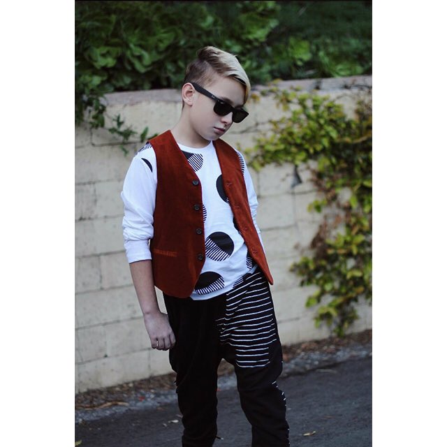JuniorStyleLDN's tweet photo. Wynn from @PopStreetKids styles out new brand Mayaya.  Find out more about the brand ➡️➡️ https://t.co/wzxDyZvHzq #boysfashion https://t.co/61yo3zrTV1