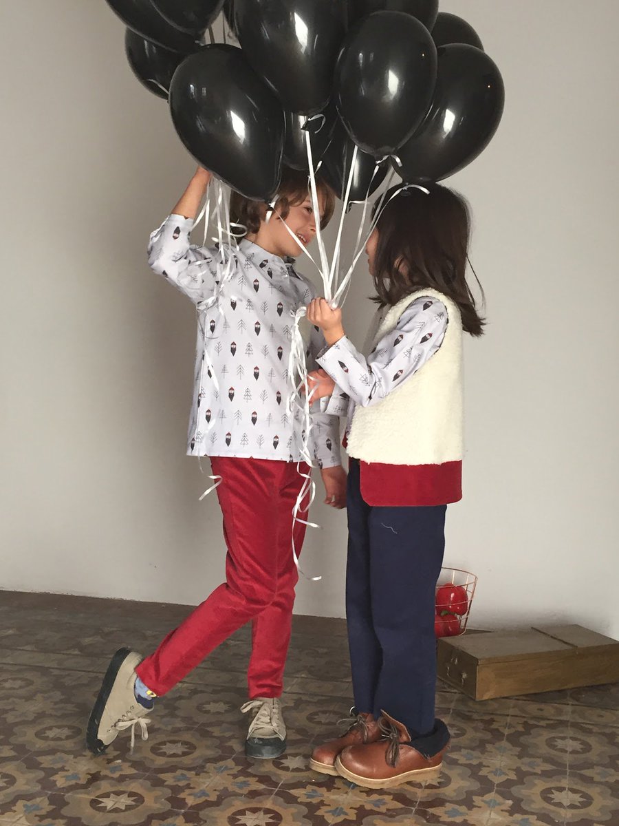 rolemodelmgmt's tweet photo. Happy Valentine's day to you all..
#rolemodelmgmt #lespetitsvagabonds #valentinesday https://t.co/YOF5N6IHtm