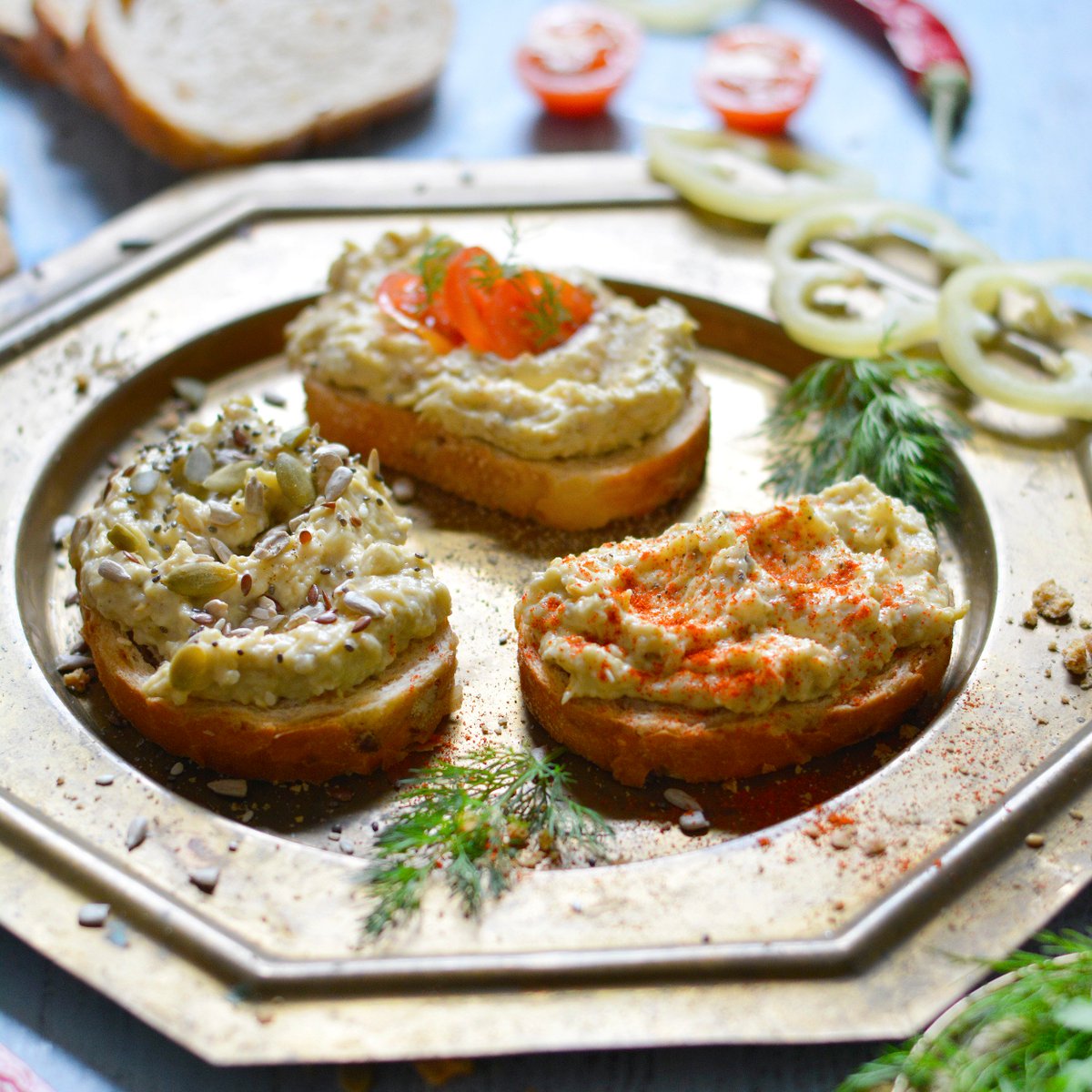 coolinarein2's tweet photo. Comfort #food absolut: #salata de #vinete! 🍆🍞🍅Va dorim o saptamana excelenta! -> https://t.co/4BXxcZoDGW

#foodie #foodblog #breakfast https://t.co/Y4rPYA9Kch