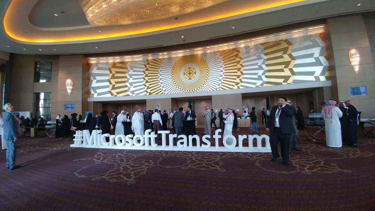 WSalamah's tweet photo. #MicrosoftTransform https://t.co/V8aNU7gx92