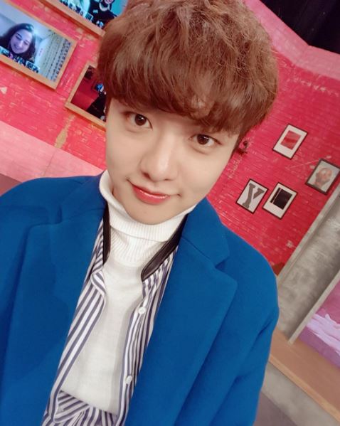 arirangworld's tweet photo. <After School Club> #CROSSGENE #Shin #Capser #Sangmin #신 #신원호 #캐스퍼 #상민 #ASC #ArirangTV https://t.co/FfOGTAYSvm