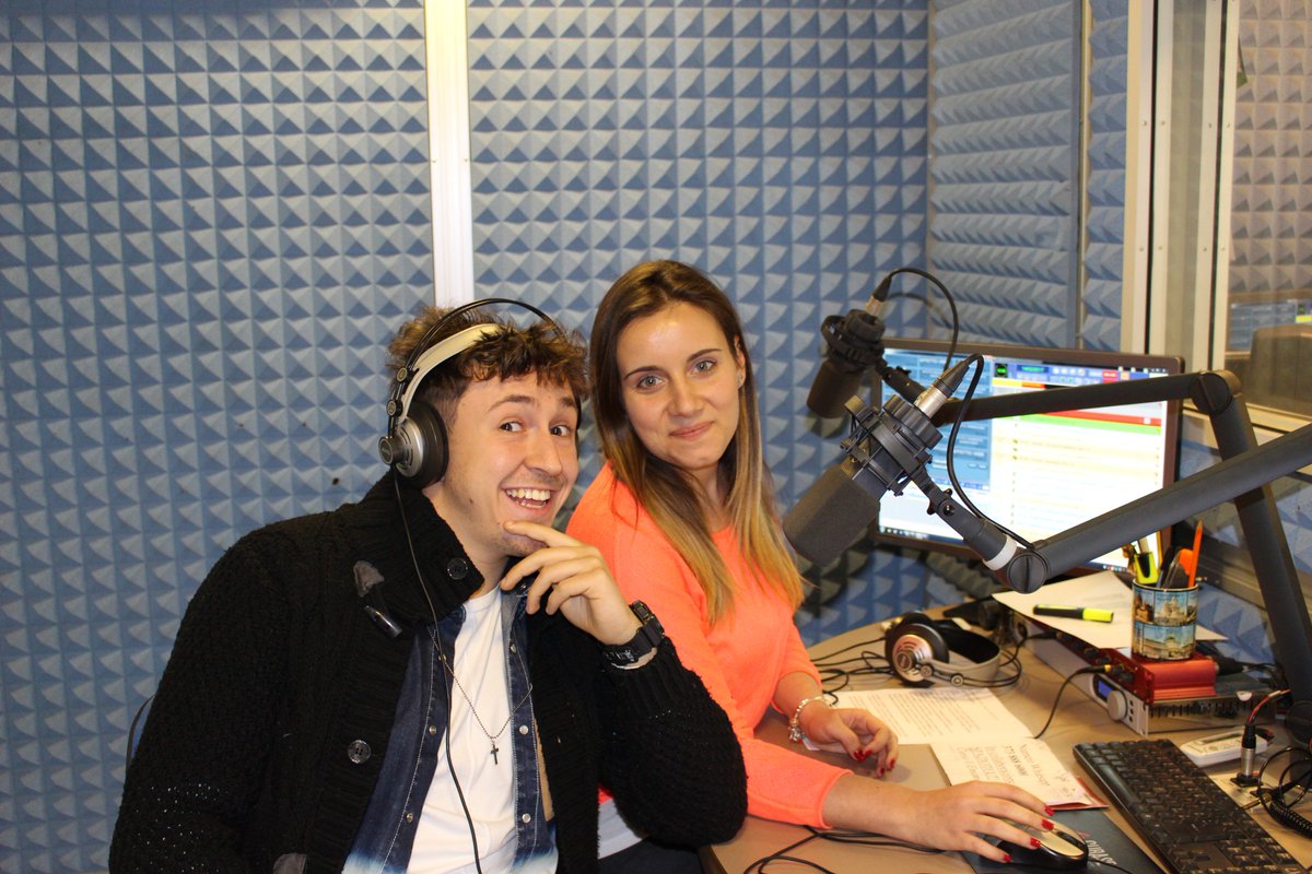 Seguite la puntata di oggi di "So What"! Oggi speciale San Valentino, parleremo di lingerie, amore e altro con #marco #noemi su #runradio.it