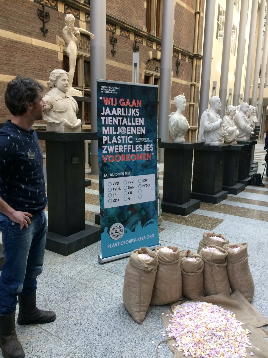 soupsurfer's tweet photo. CDA is er al! @groenlinks @jesseklaver @PartijvdDieren @PvdA @VVD @pvv https://t.co/ViyREYjMxi