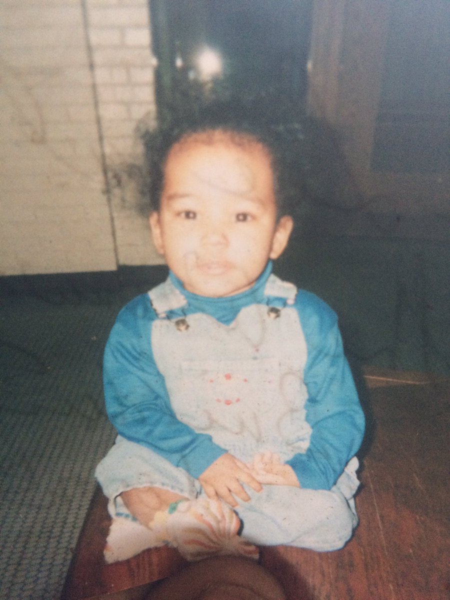 UniqueGLE's tweet image. #StLouisMo here I come Malia this is just the start I promise you their is no giving up that's mommies picture right next to yours