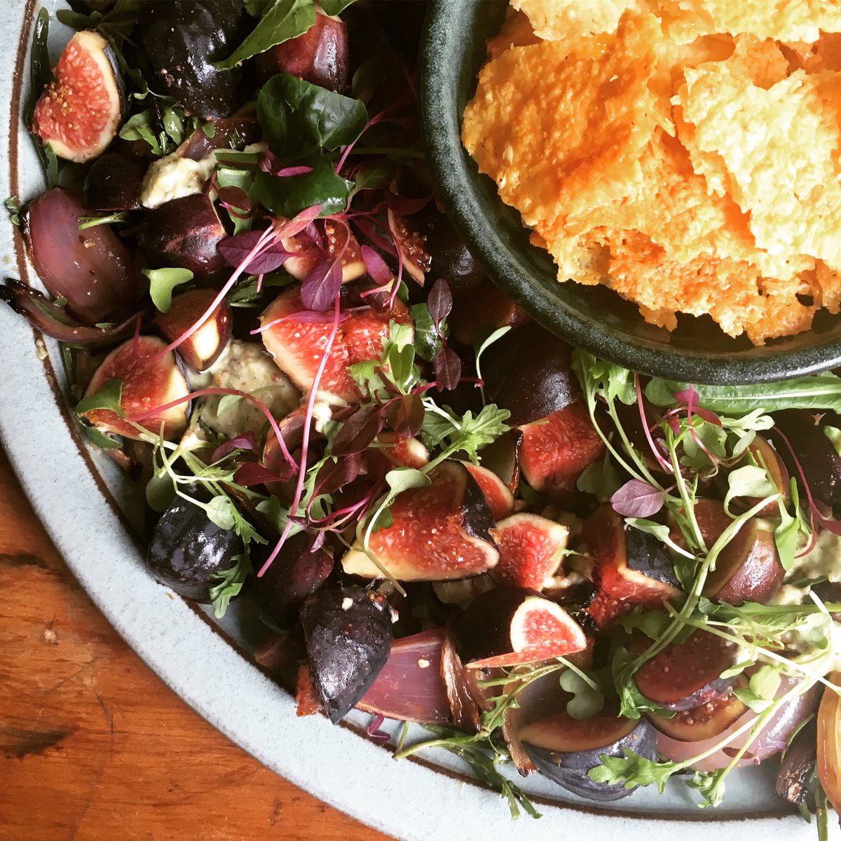 "Getting Figgy with it" on the Harvest Table today 😉❤️ #seasonaltable #lunching