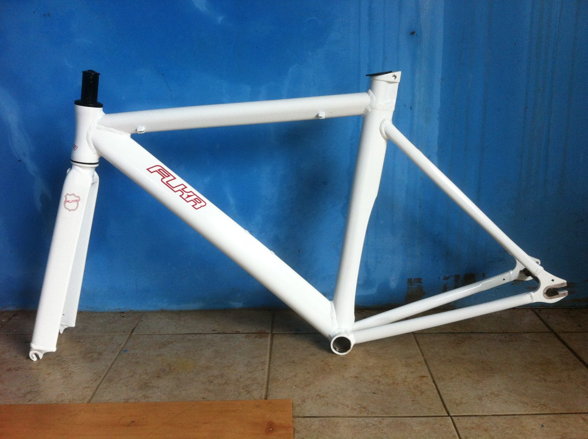 WTS Only Frame set FLKR
700k NETT
Minat?? WA ke: 0812 1230 8369
COD Parung Only
Thxs.. #fnfjb <a href="/GKPcycling/">Garis Keras Parung</a>