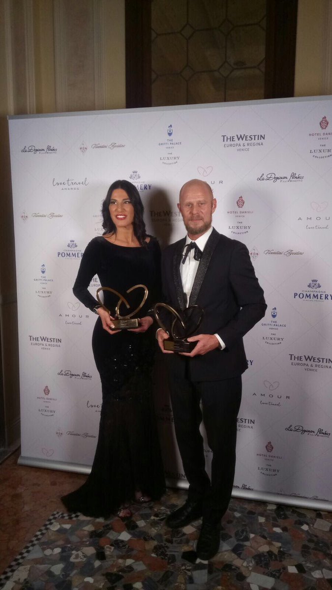 SLHAgents's tweet photo. We're at the @amourforums #lovetravelawards and we WON Most Romantic Hotel Brand! ❤ https://t.co/MhZGgIInkv