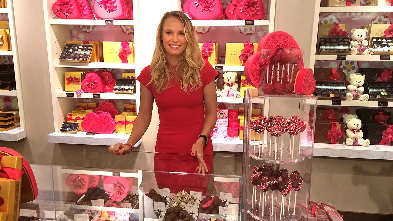 C4nl707WEAI_iwL.jpg:large