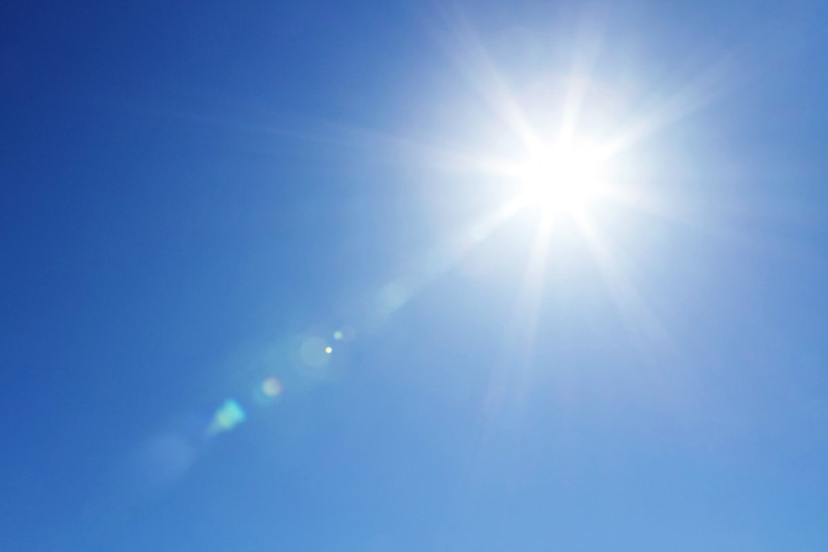 crew12_12's tweet photo. Un #buongiorno col sole come si deve. Buona giornata dallo staff #Crew12! https://t.co/LQ3SNOQIfk #haveniceday #newday #roma https://t.co/nguOgoRw4b