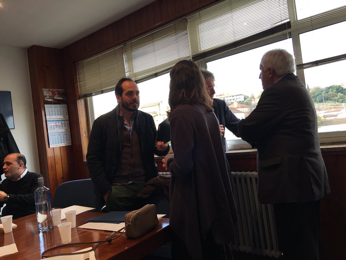 Hoy de visita en Metalships de la mano del <a href="/ClusterNautic/">BCN Clúster Nàutic</a> con colegas del sector. A punto de que nos enseñen el superyate Maybe.