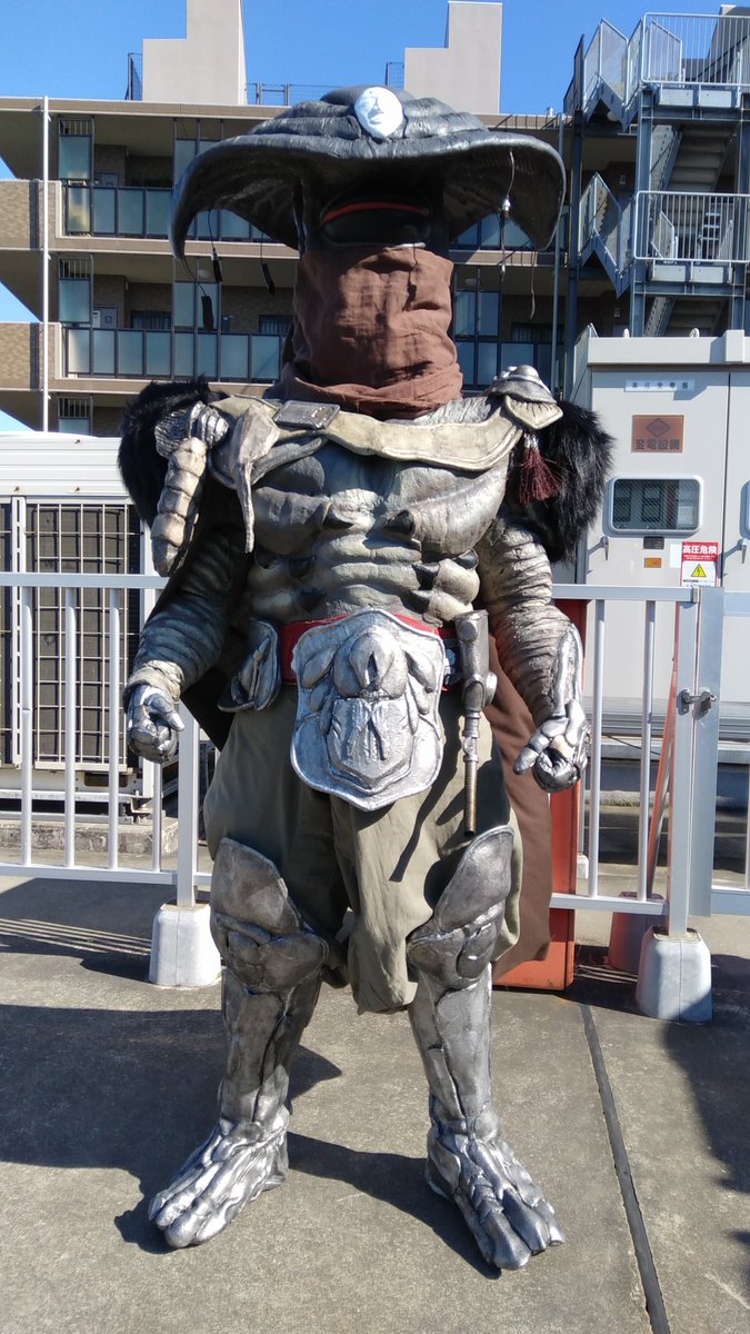 alien_quien's tweet photo. ゼイラム完成しました！！今週のワンフェスで友達のオメガと一緒にフラフラしてます！！見つけたら声かけてもらえると死ぬほど喜びます！よろしくお願いします！！
＃ゼイラム＃wf2017w https://t.co/zaVNqf0lZn
